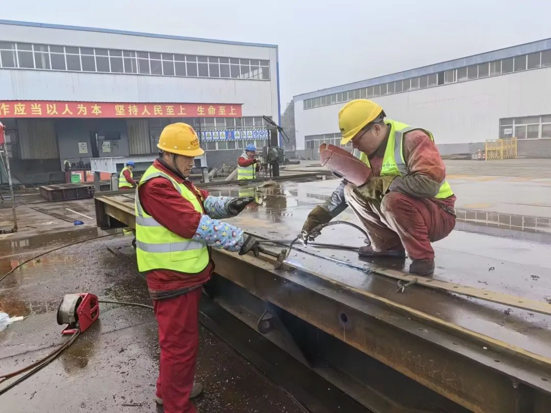 1704180819873703.jpg 12.jpg