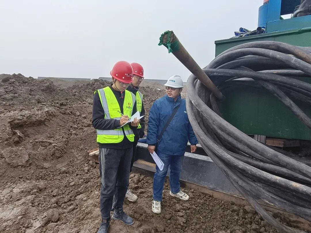 1706580227472326.jpg “项”前冲6.jpg