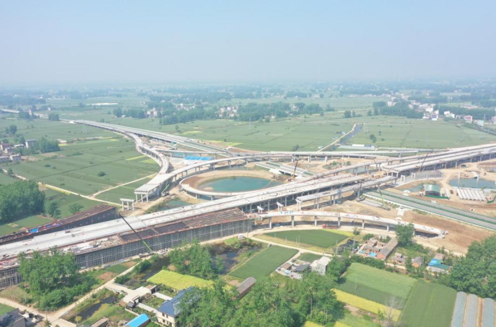 1714581683898815.png 颖临2_副本.png