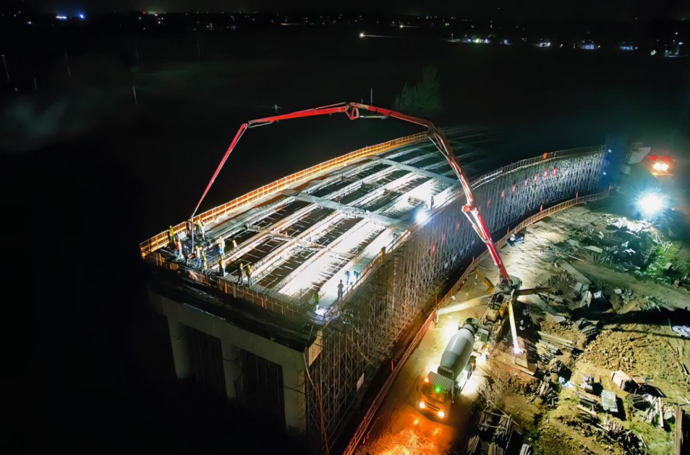 1718182432611229.png 640 (2).png