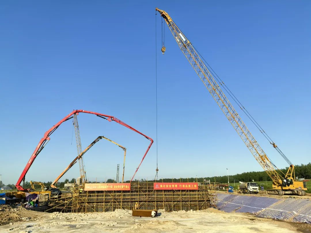 1721874269598225.jpg 1721874269598225.jpg