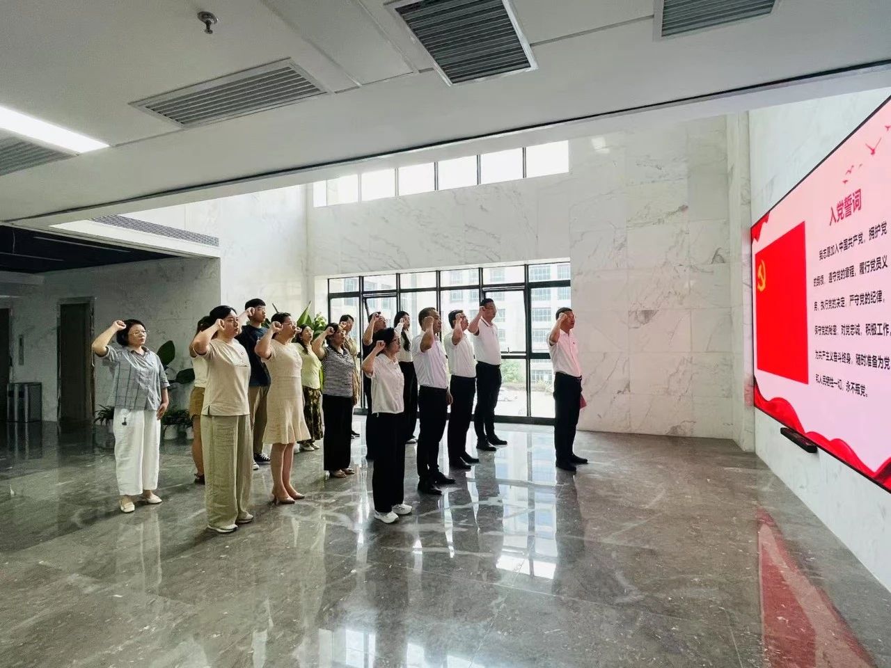 1751937082109705.jpg 1.jpg