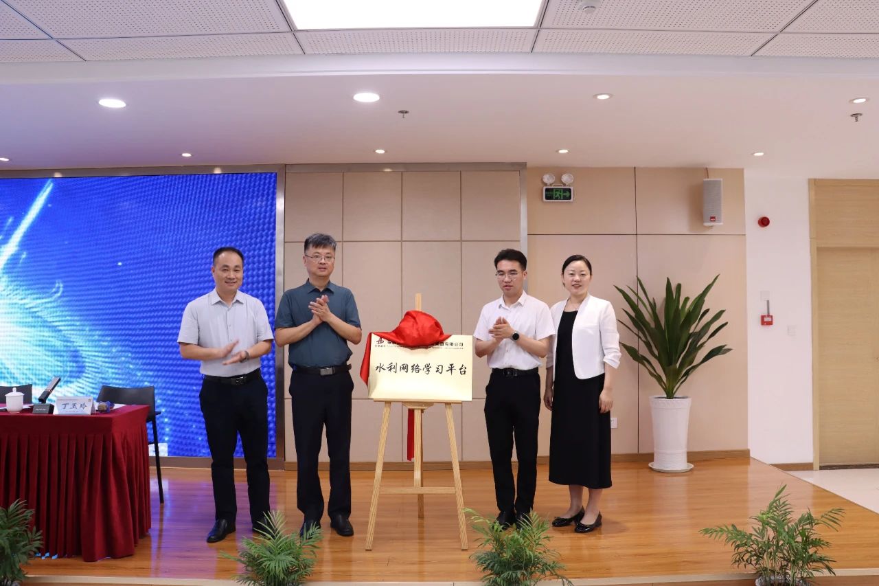 1752457771117511.jpg 2.jpg